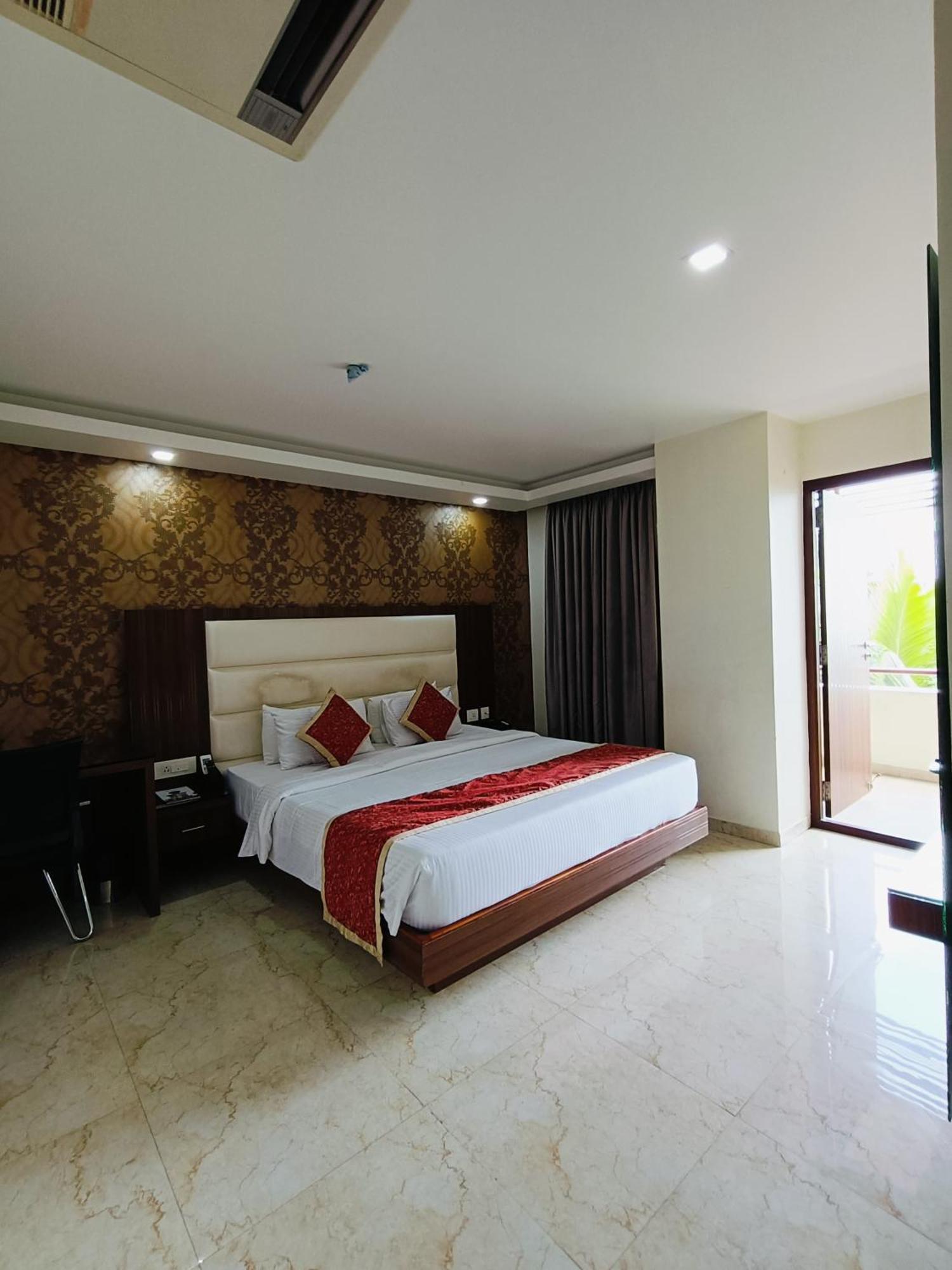 Holiday Residency Coimbatore Luaran gambar