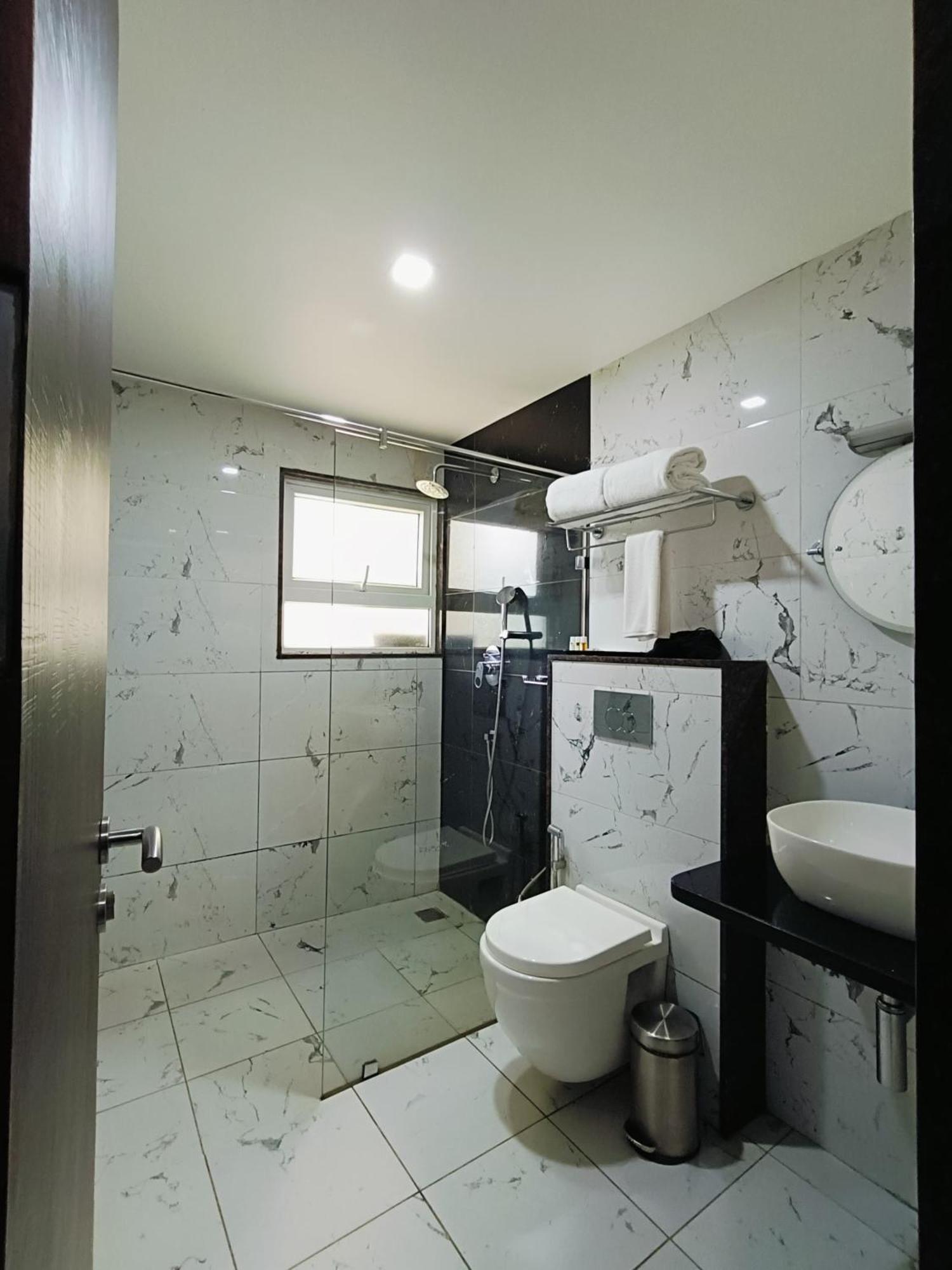 Holiday Residency Coimbatore Luaran gambar